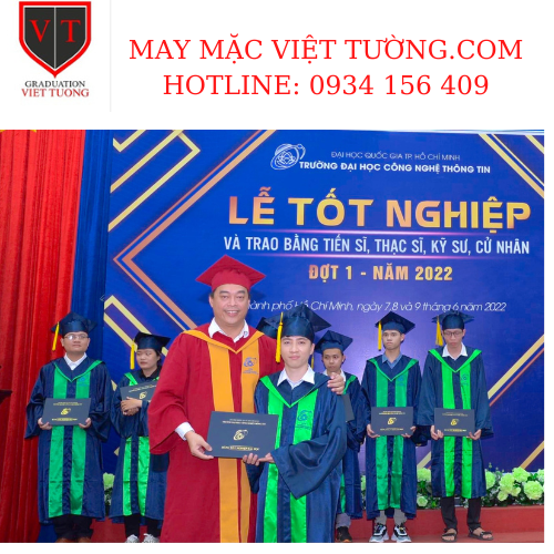 LỄ PHỤC TỐT NGHIỆP ĐẠI HỌC CÔNG NGHỆ THÔNG TIN