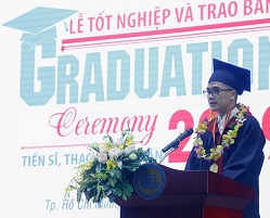 LỄ PHỤC TỐT NGHIỆP ĐẠI HỌC KINH TẾ LUẬT